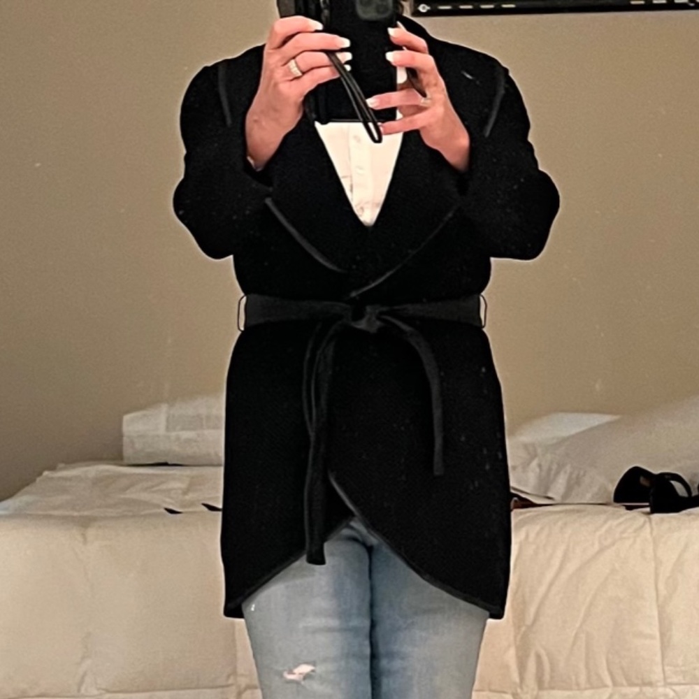 Women's St John Basic Wrap - image 1